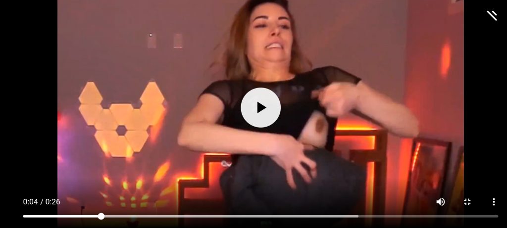 Alinity Boob Slip (2 Photos) .