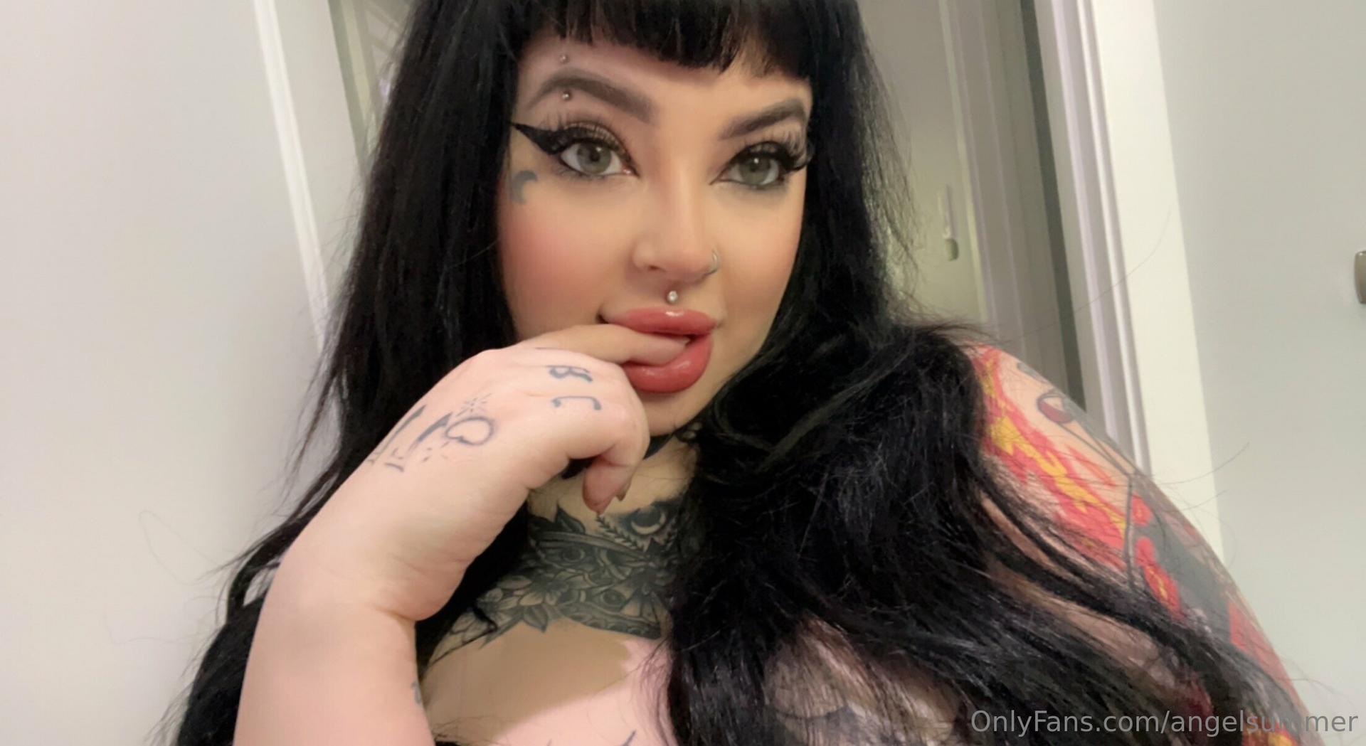 angelsummer / gothangelsummer Nude OnlyFans Leaks 3