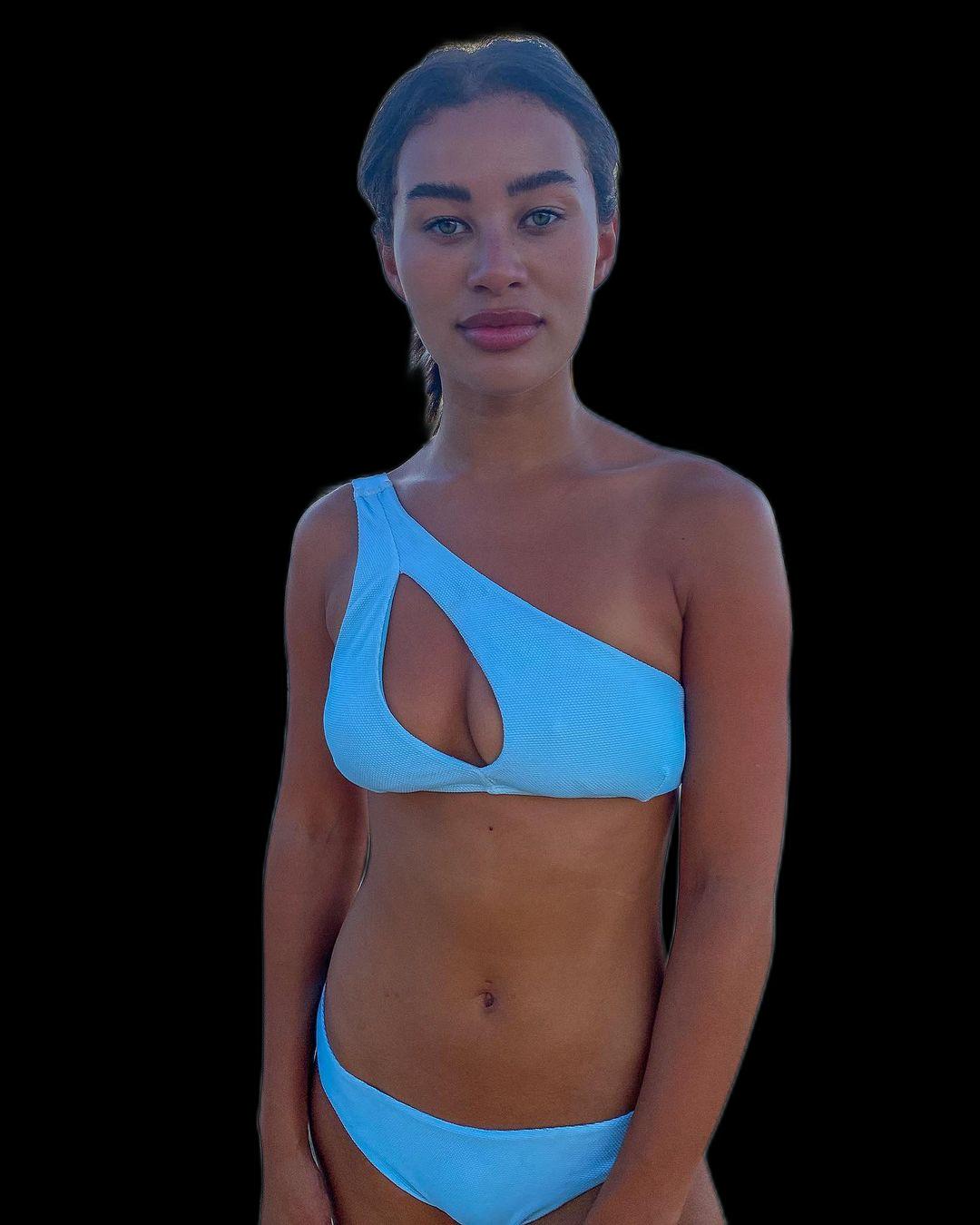 Best known: Love Island / Montana Brown / bontanamrown Nude OnlyFans Leaks 5