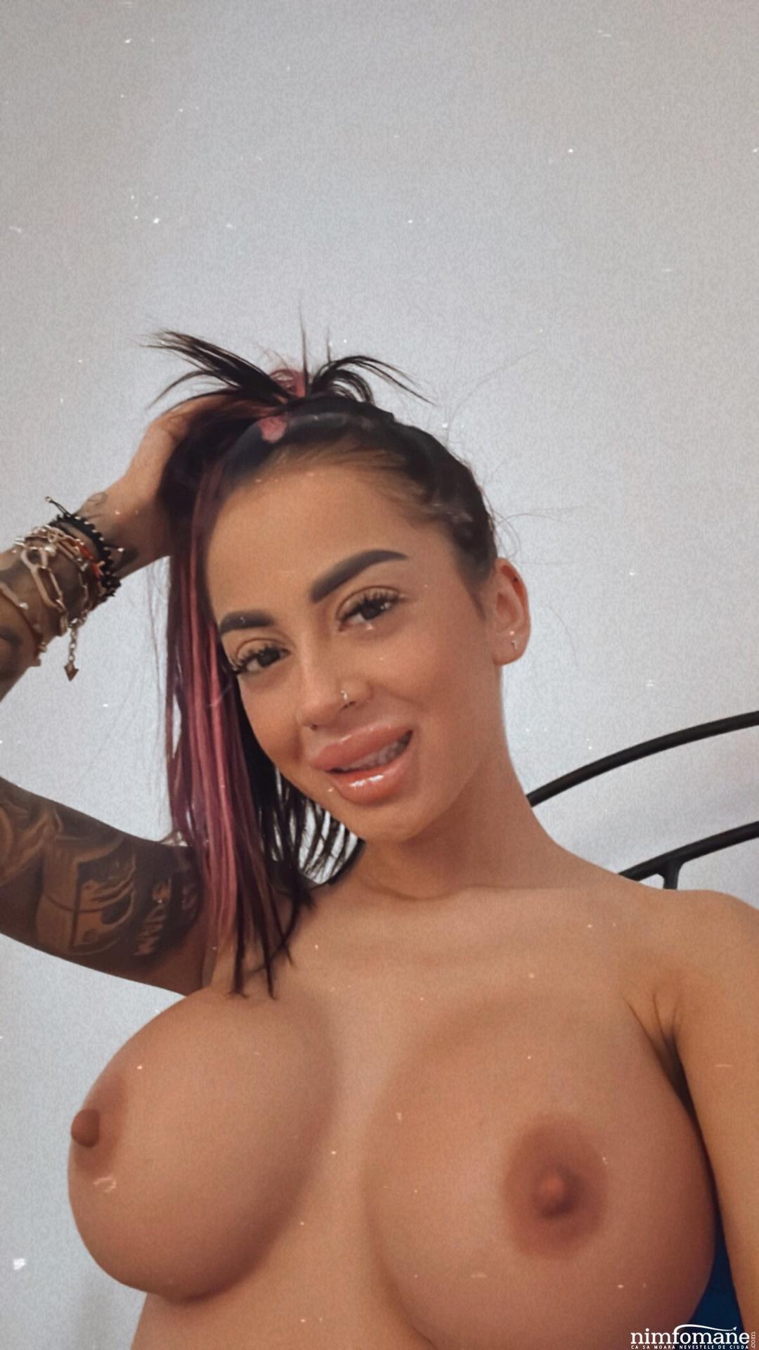 iamjennyferrr / jennyferrr Nude OnlyFans Leaks 1