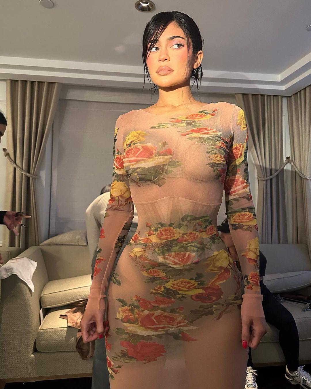 Kylie Jenner / kyliejenner.2 Nude OnlyFans Leaks 2