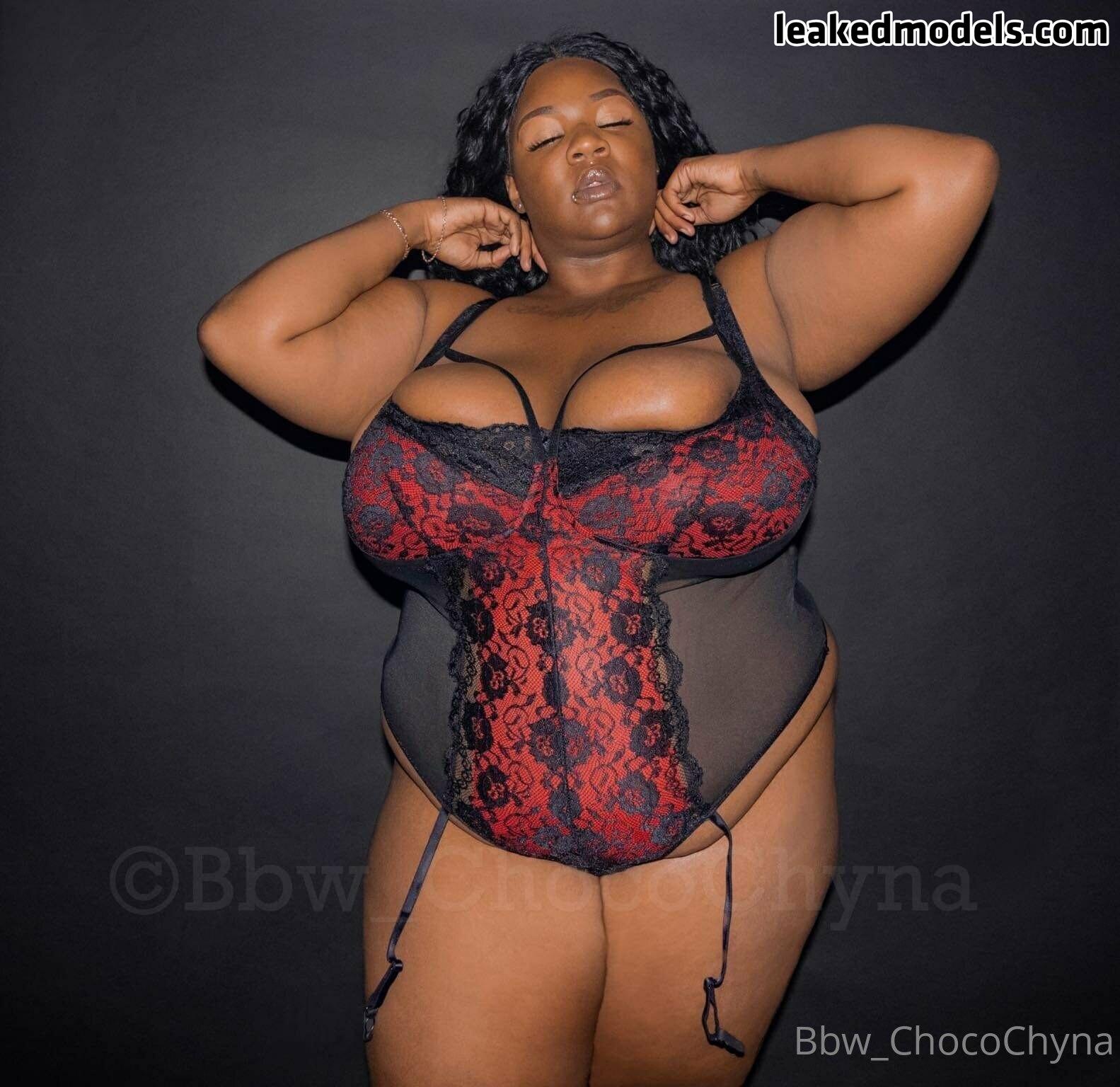 Bbw-chocochyna Naked 11