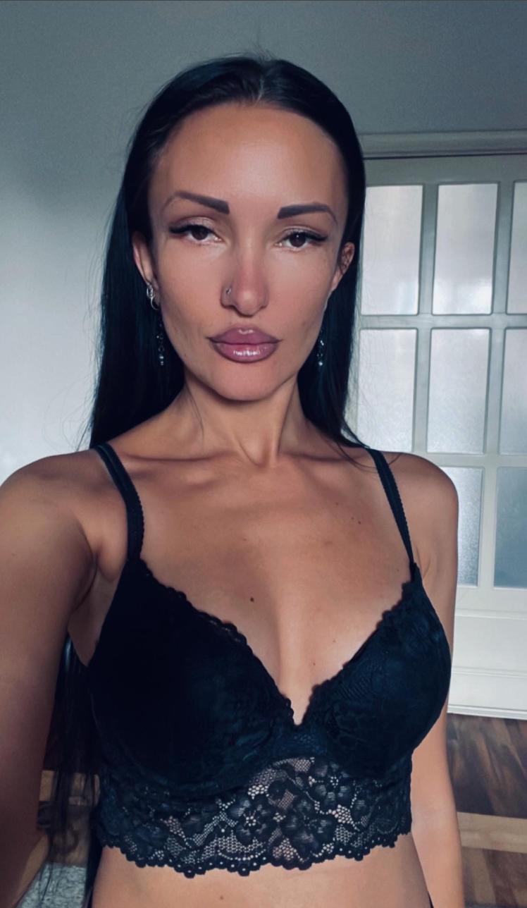 Tamila Flirt Couture / tamila_flirt_couture Nude OnlyFans Leaks 10