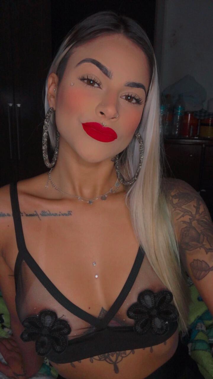 Barbimayyy / baranaismar Nude OnlyFans Leaks 8