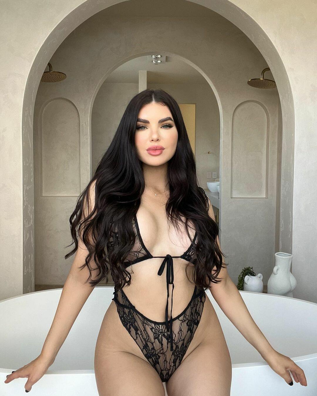 Nicole Thorne / nicolethorne Nude OnlyFans Leaks 4