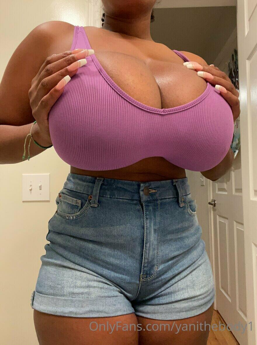 Paperp / Yanithebbody1 / yanithebody1 Nude OnlyFans Leaks 5