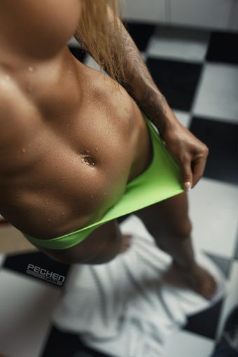 Sveta Statham Nude Leaks OnlyFans Photo 1