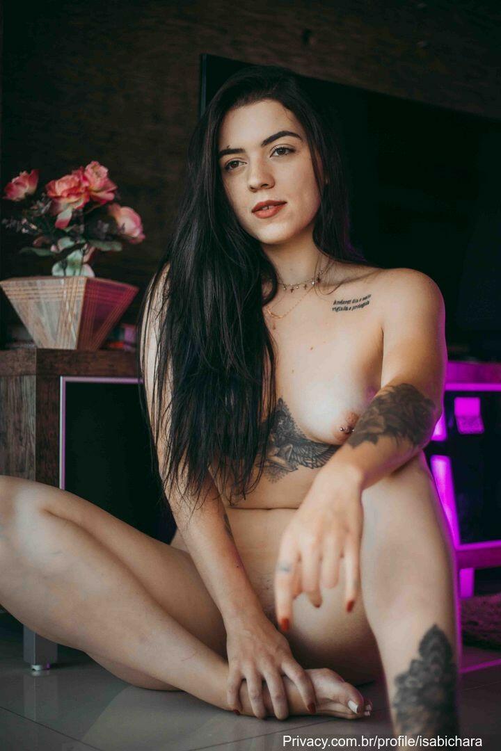 Isa Bichara / isa.onlyfans / menina arroto Nude OnlyFans Leaks 8