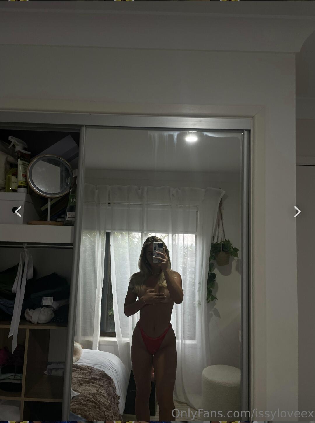 Issy.chan Nude OnlyFans Leaks 5