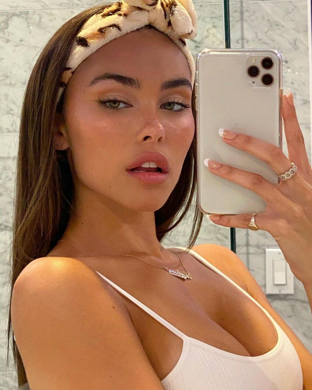 Madison Beer / madisonbeer Nude OnlyFans Leaks 1