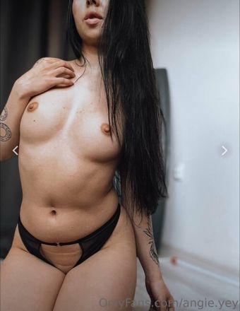 angie.yey Nude Leaks OnlyFans Photo 7