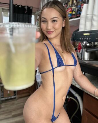 Lady Bug Baristas Nude Leaks OnlyFans Photo 16