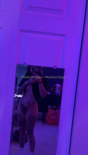 madison_lippy Nude Leaks OnlyFans Photo 2