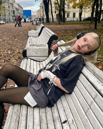 alisatvoya Nude Leaks OnlyFans Photo 23