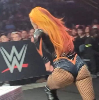 Becky Lynch Nude Leaks OnlyFans Photo 86