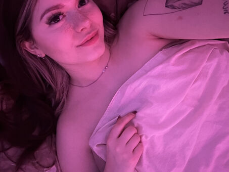 Fenelia Nude Leaks OnlyFans Photo 35