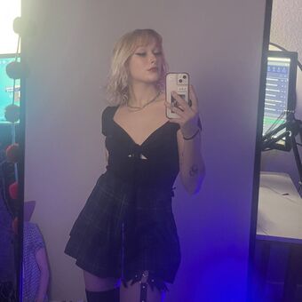 kinzixx Nude Leaks OnlyFans Photo 9