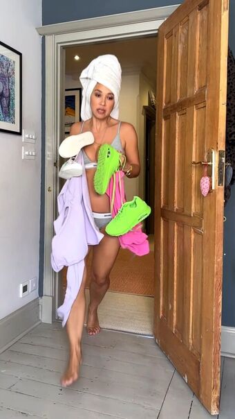 Myleene Klass Nude Leaks OnlyFans Photo 43