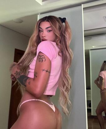 Pabllo Vittar Nude Leaks OnlyFans Photo 2