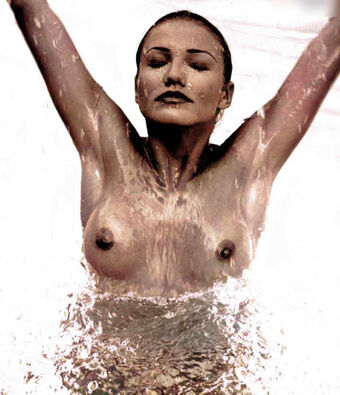 Cameron Diaz Nude Leaks OnlyFans Photo 42