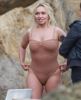 Hayden Panettière Nude Leaks OnlyFans Photo 126