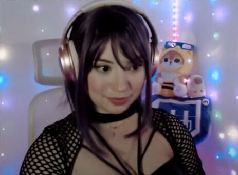 Oisakura Nude Leaks OnlyFans Photo 21