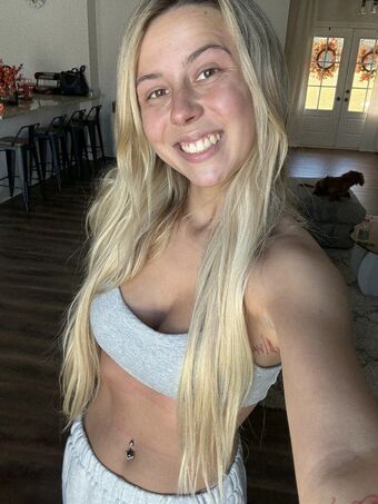 Leah Remini Nude Leaks OnlyFans Photo 107