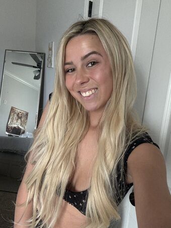 Leah Remini Nude Leaks OnlyFans Photo 106