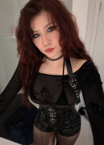 aaebi Nude Leaks OnlyFans Photo 7