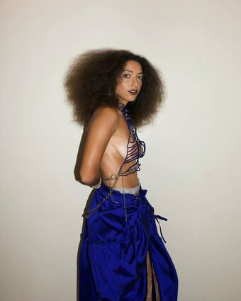 Alice Carvalho Nude Leaks OnlyFans Photo 6