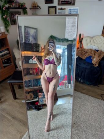 Alildore Nude Leaks OnlyFans Photo 18