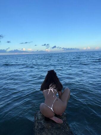 Alina.garage Nude Leaks OnlyFans Photo 25