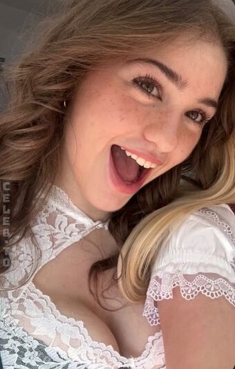 Alyssa Baum Nude Leaks OnlyFans Photo 19