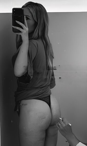 Amanda Meirelles Nude Leaks OnlyFans Photo 25