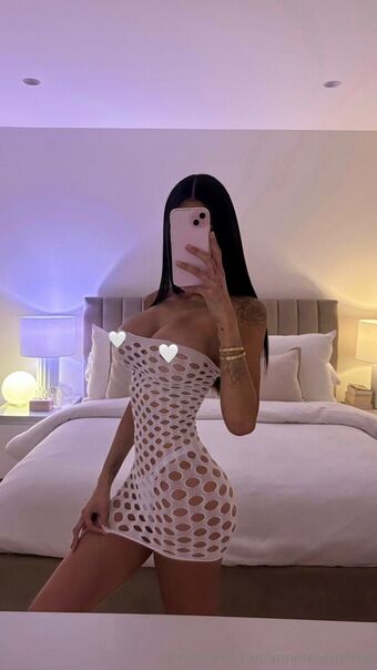 Annelesemilton Nude Leaks OnlyFans Photo 4
