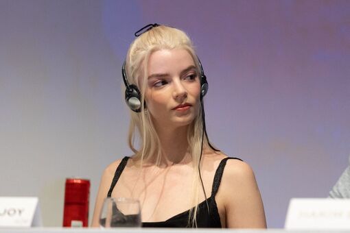 Anya Taylor-Joy Nude Leaks OnlyFans Photo 170