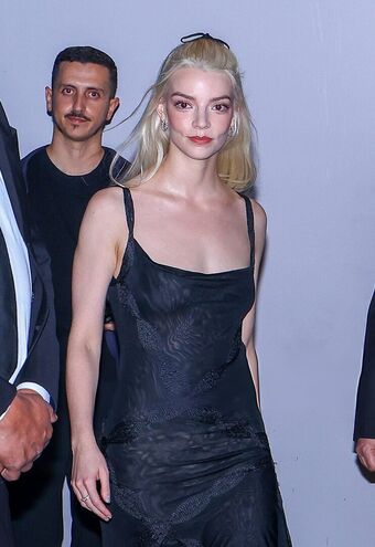 Anya Taylor-Joy Nude Leaks OnlyFans Photo 178