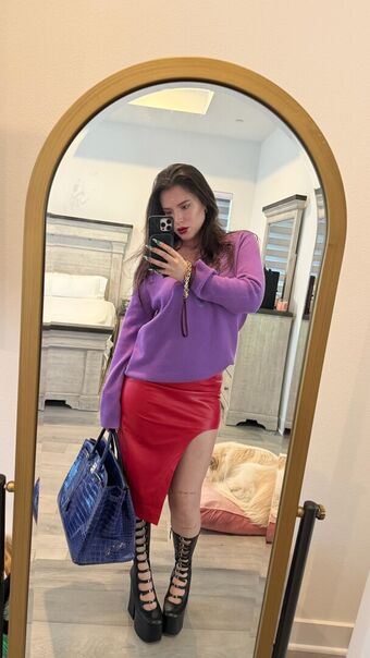 Bella Thorne Nude Leaks OnlyFans Photo 18