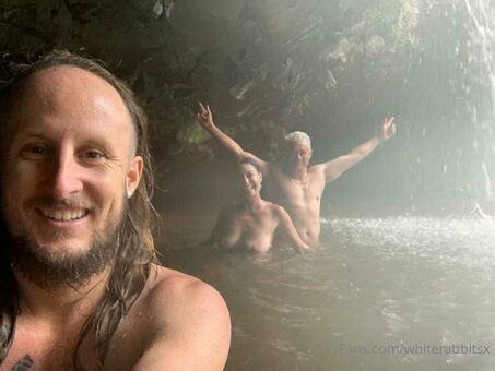 Whiterabbits Nude Leaks OnlyFans Photo 8