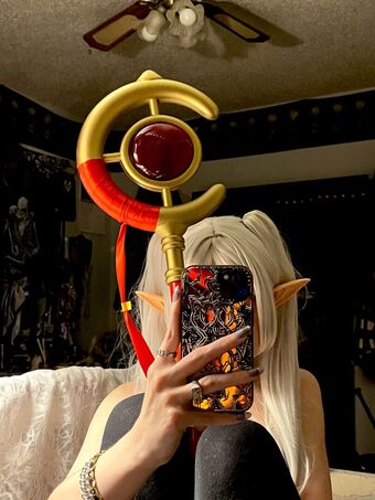 cemeteryfaerie Nude Leaks OnlyFans Photo 2