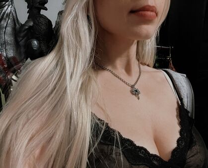 cemeteryfaerie Nude Leaks OnlyFans Photo 3