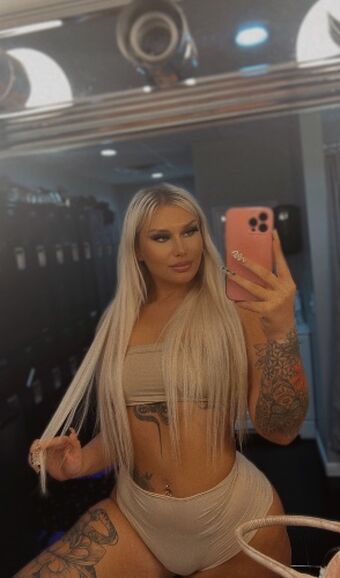 Chanel Luxx Nude Leaks OnlyFans Photo 18