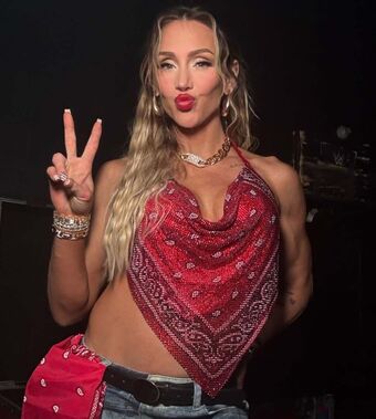 Charlotte Flair Nude Leaks OnlyFans Photo 275