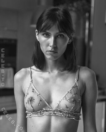 Charlotte Sidonie Nude Leaks OnlyFans Photo 11