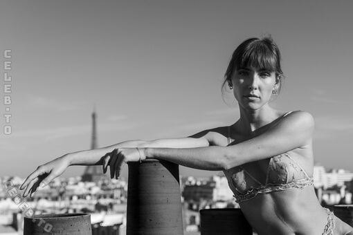 Charlotte Sidonie Nude Leaks OnlyFans Photo 15