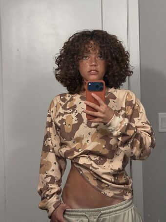 clara.west Nude Leaks OnlyFans Photo 84