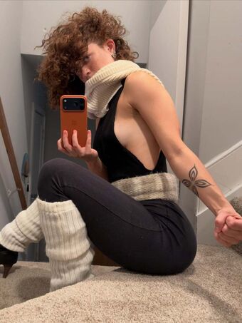 clara.west Nude Leaks OnlyFans Photo 83