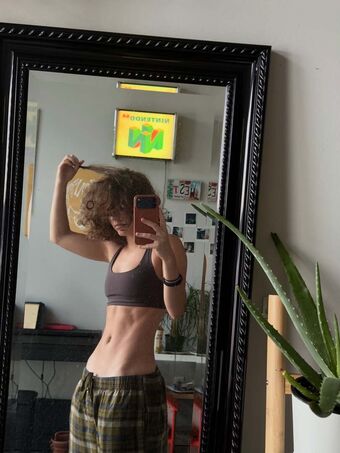 clara.west Nude Leaks OnlyFans Photo 88