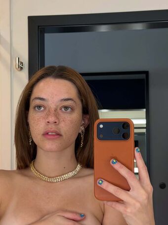 clara.west Nude Leaks OnlyFans Photo 90