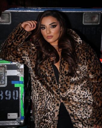 Deonna-purrazzo Nude Leaks OnlyFans Photo 335